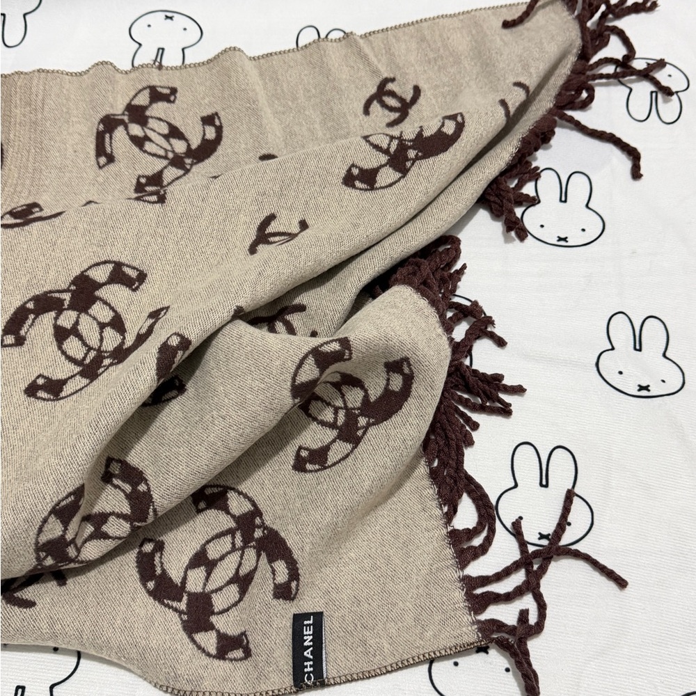 CHANEL Brown Logo Fringe Scarf with Gold Accents - Picture 5 of 6